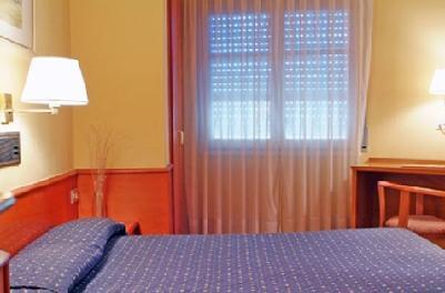 HOTEL SEGRIA