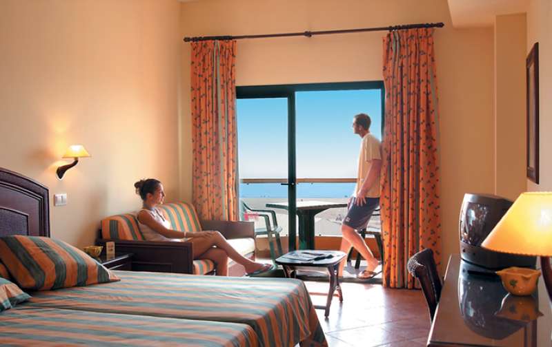 HOTEL COLONIAL MAR