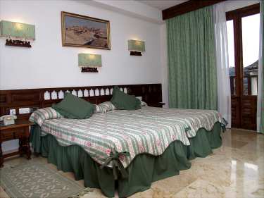 Hotel Alfonso Vi