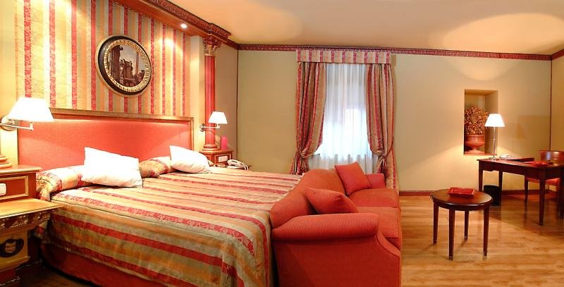 HOTEL IZAN TRUJILLO