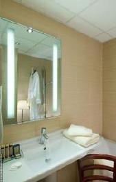 Pavillon Monceau image 4