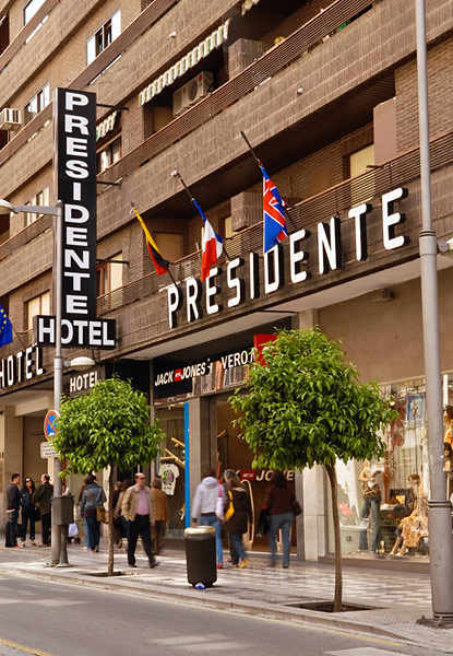 HOTEL PRESIDENTE