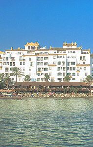 Apts. Park Plaza Suites (sea View)