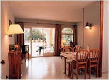 Apts. Royal Mahon