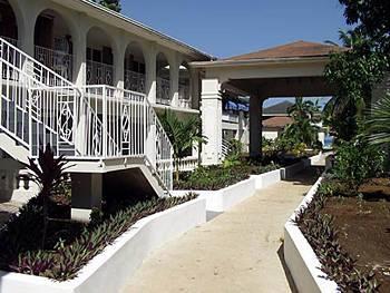 Hotel - Coco La Palm Seaside Resort