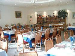 Hotel Montebello