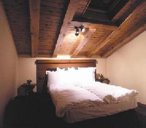 Anyos Park Aparthotel