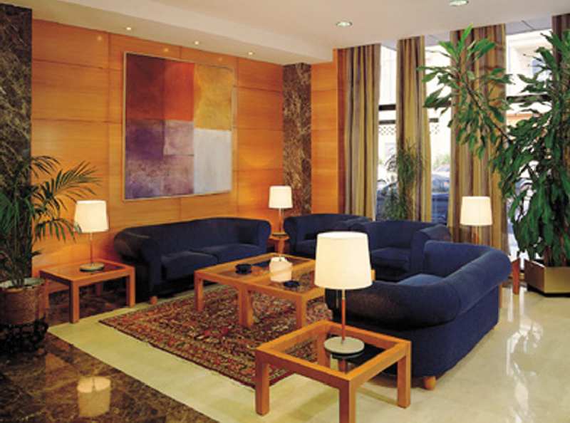 HOTEL NH ARANZAZU