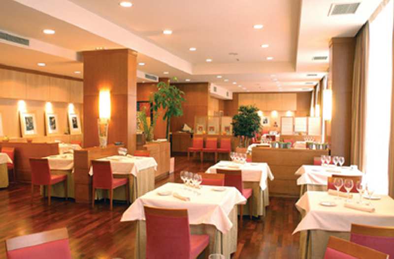 HOTEL NH ARANZAZU