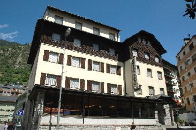 Somriu Hotel Oros