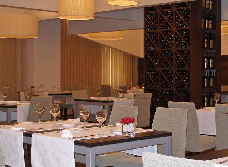 HOTEL TRYP CEUTA