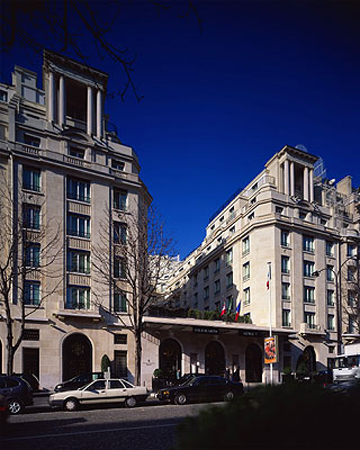 Hotel Four Seasons George V (deluxe)