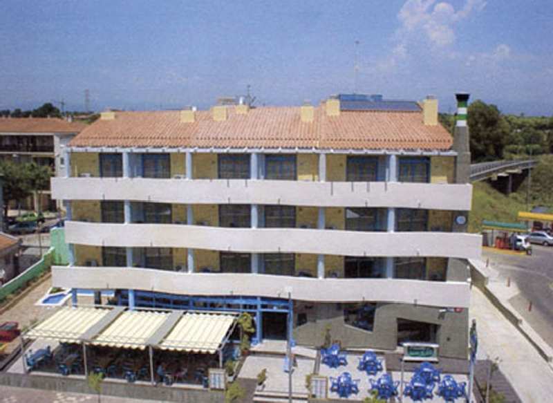 Hotel Costa Verde -no Refundable-