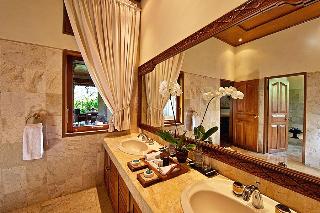 Matahari Beach Resort & Spa 