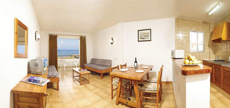 HOTEL ARCOMAR