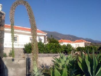 HOTEL CASITAS MAURA