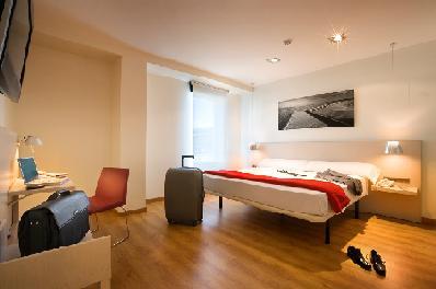 HOTEL Ñ TUDELA