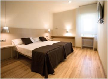 HOTEL CADOSA