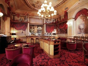 Hotel Carlton