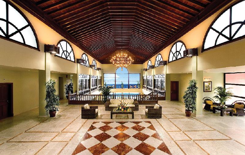 LAS OLAS APAHTHOTEL- MCDO CANARIO