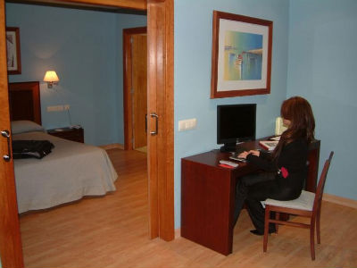 HOTEL SANTIAGO