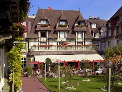 Hotel Normandy Barriere