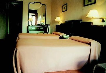 HOTEL ALCANTARA