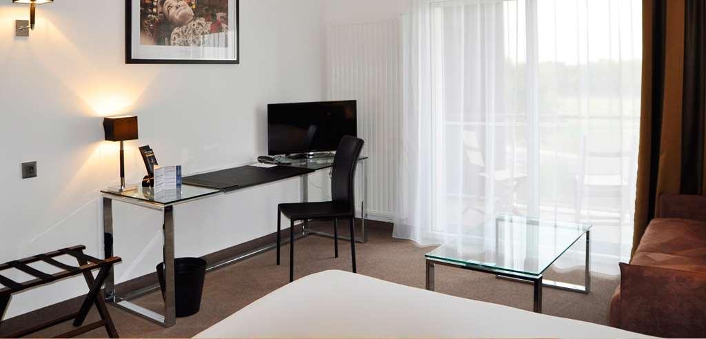 Golden Tulip Nantes Carquefou Suite 