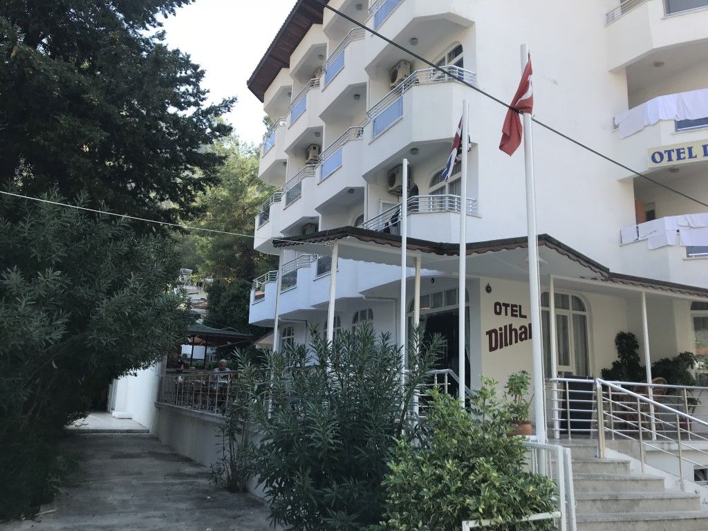 Dilhan Hotel