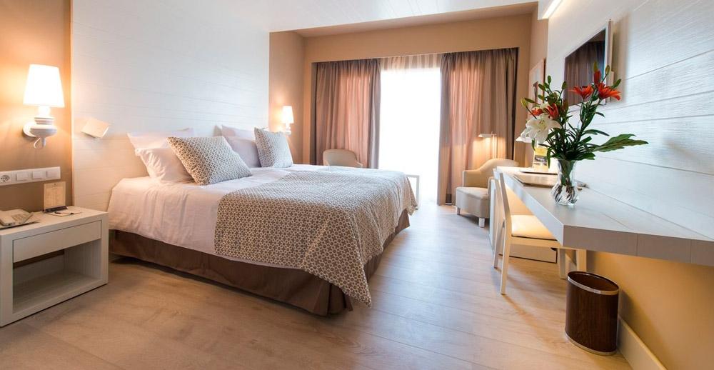 Illa d'Or Hotel & Illa d'Or Club