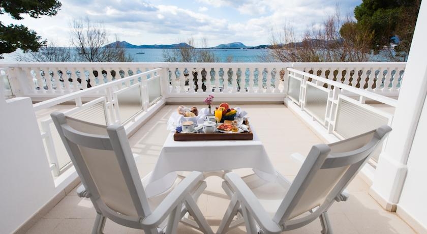 Illa d'Or Hotel & Illa d'Or Club