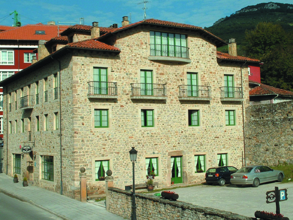 Villa De Cabrales