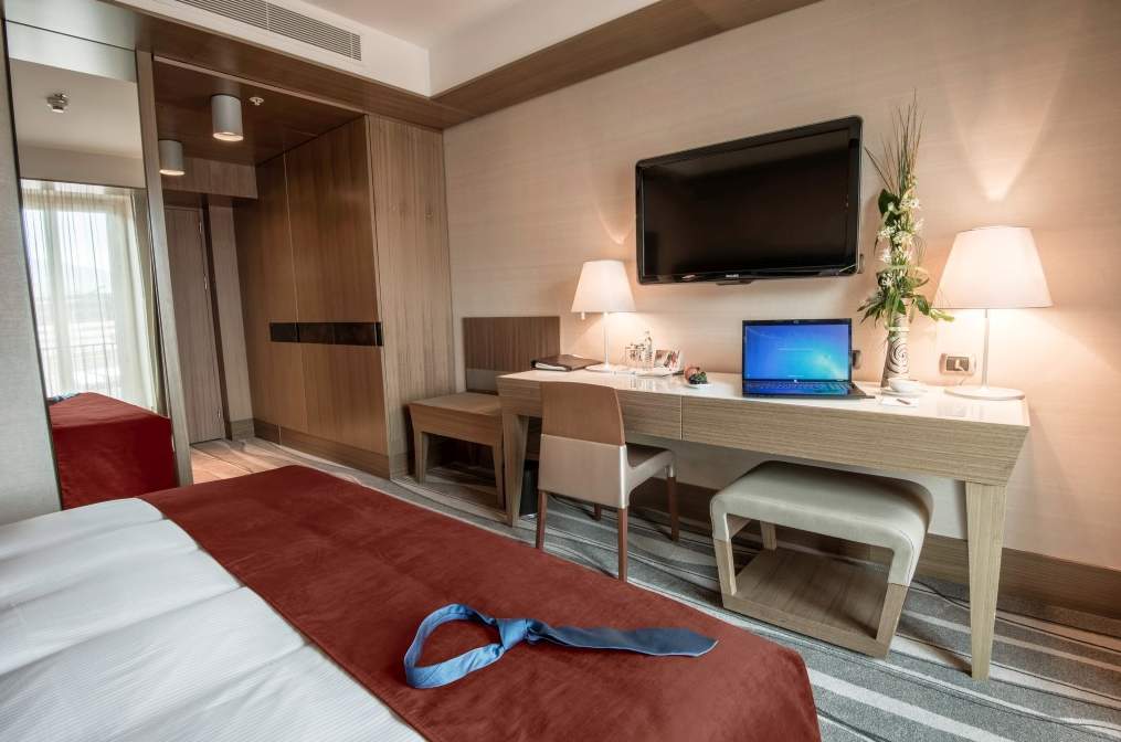 GRAND HOTEL EUROPA 5