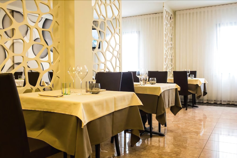 Street Hotel Comacchio 1