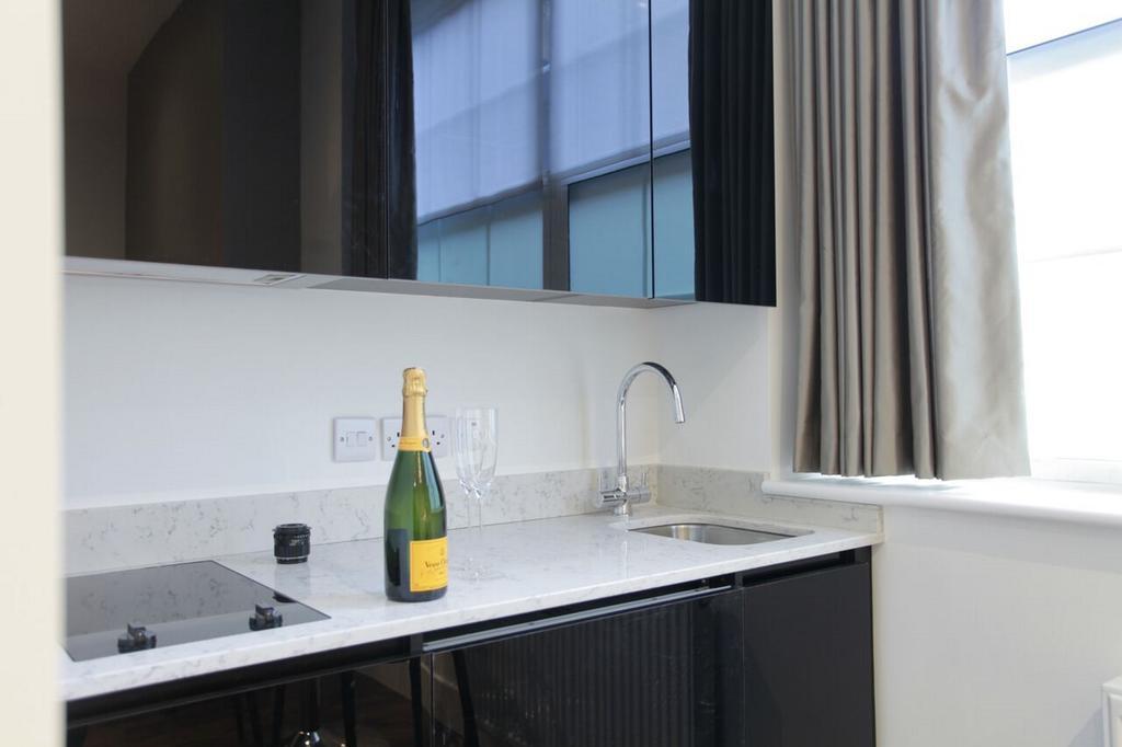 London Collection - Golden Square Soho 4