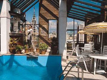 Reina Victoria Suites & Towers