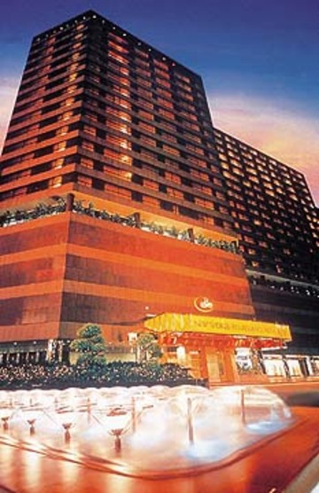 Renaissance Kowloon Hotel