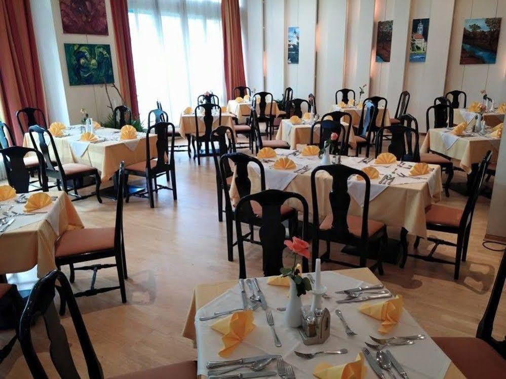 PARKHOTEL Krems 1