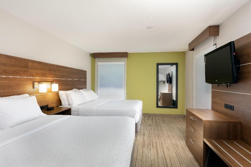 Holiday Inn Express & Suites Milton East I-10