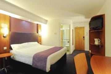 Premier Inn Chester Central North