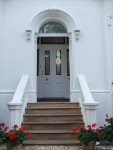Lypiatt House