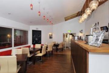 Parr Street Studios & Hotel