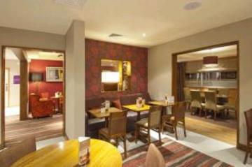 Premier Inn Liverpool John Lennon Airport