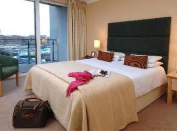 Fraser Place Canary Wharf 5