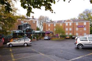 Premier Inn Stockport Central