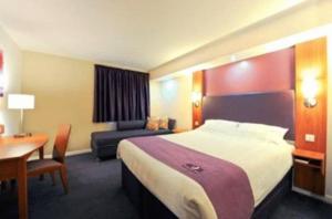 Premier Inn Manchester Airport Heald Green