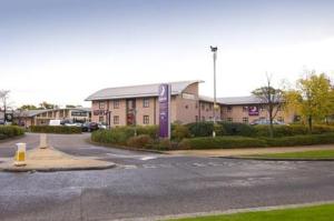 Premier Inn Manchester Cheadle