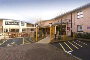 Premier Inn Manchester Cheadle
