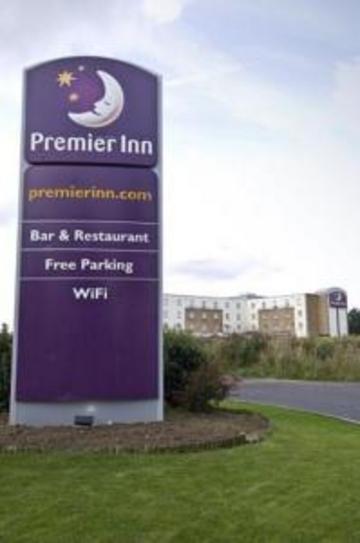 Premier Inn Bristol Cribbs Causeway M5,J17