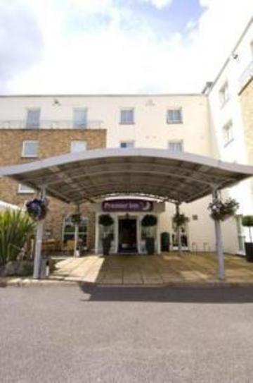 Premier Inn Bristol Cribbs Causeway M5,J17